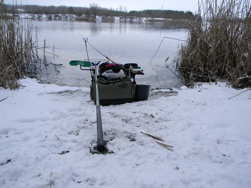 Экстремальная рыбалка зимой на фидер