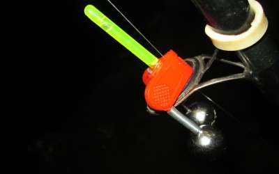 Светлячки для ночной рыбалки – способы подсветки поплавков и вершинок фидеров